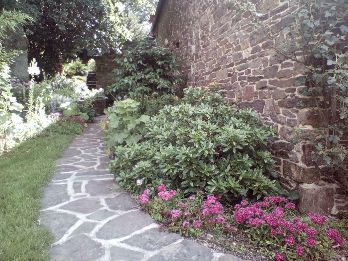O Jardin En Broceliande Villa Paimpont Exterior photo